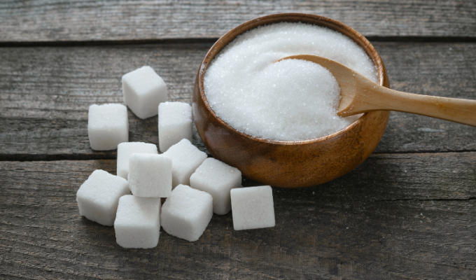 An article on sugar and women’s health, exploring its effects on energy, weight, mood, and wellbeing